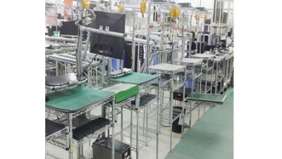 為什么工廠車間生產(chǎn)都選擇防靜電鍍鉻貨架？
